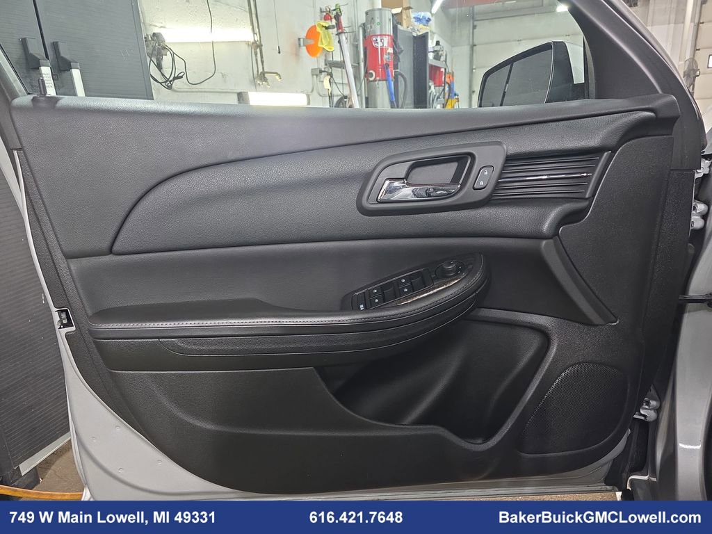 Used 2014 Chevrolet Malibu LT w/ Power Convenience Package image 24