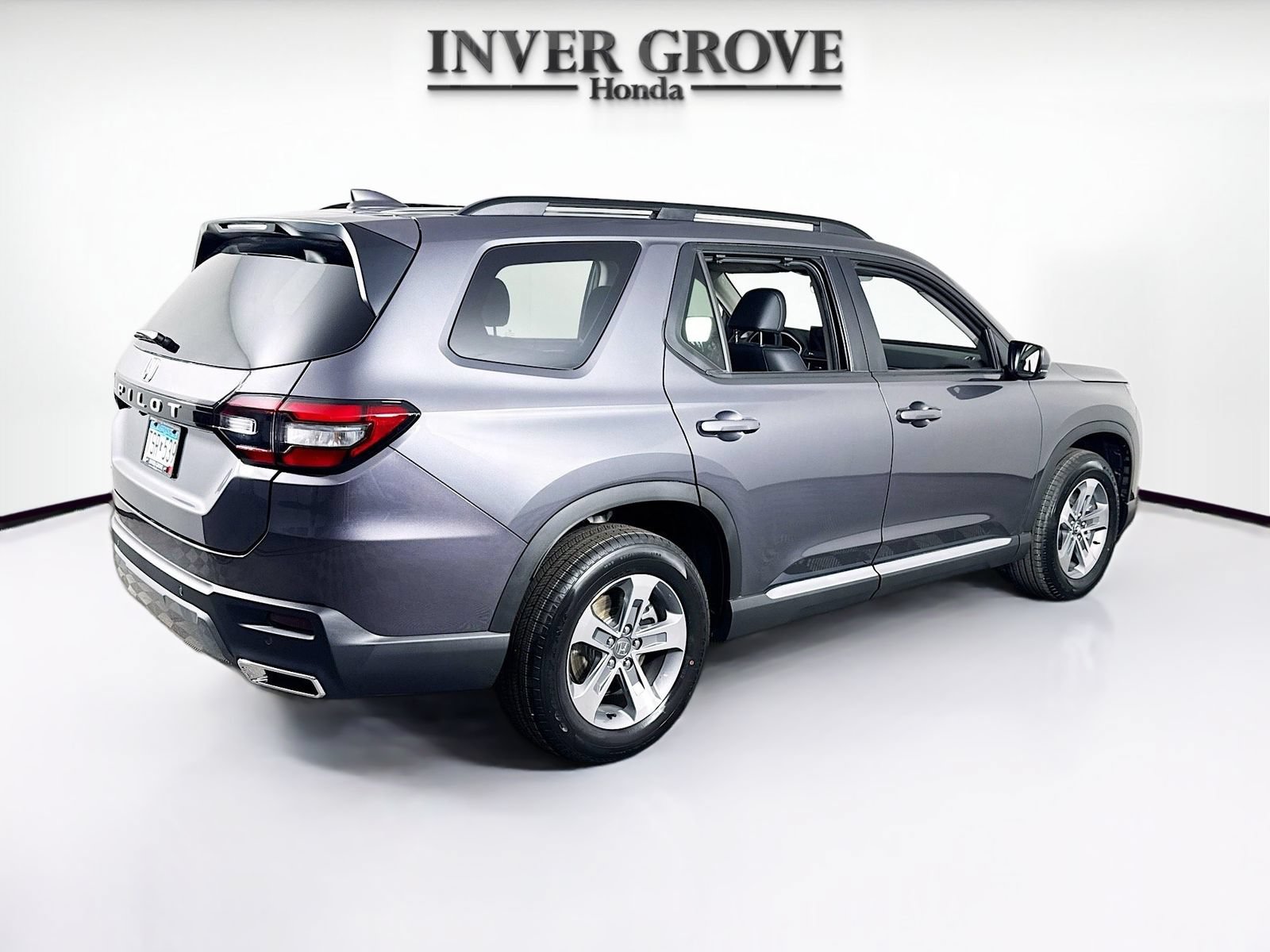 Used 2026 Honda Pilot EX-L image 4