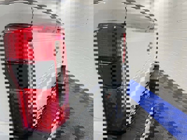 Certified 2024 Ford F250 Lariat w/ Lariat Ultimate Package image 11