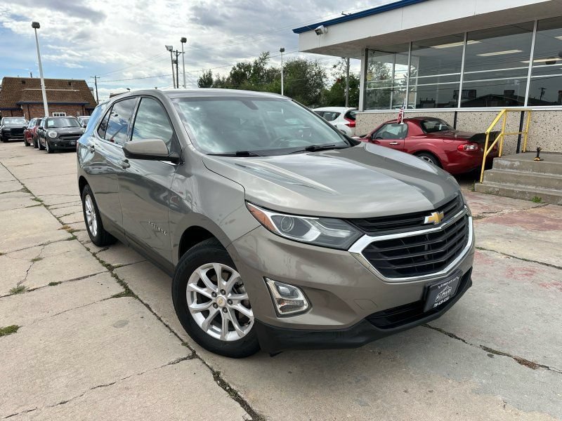 Used 2018 Chevrolet Equinox LT FWD image 1