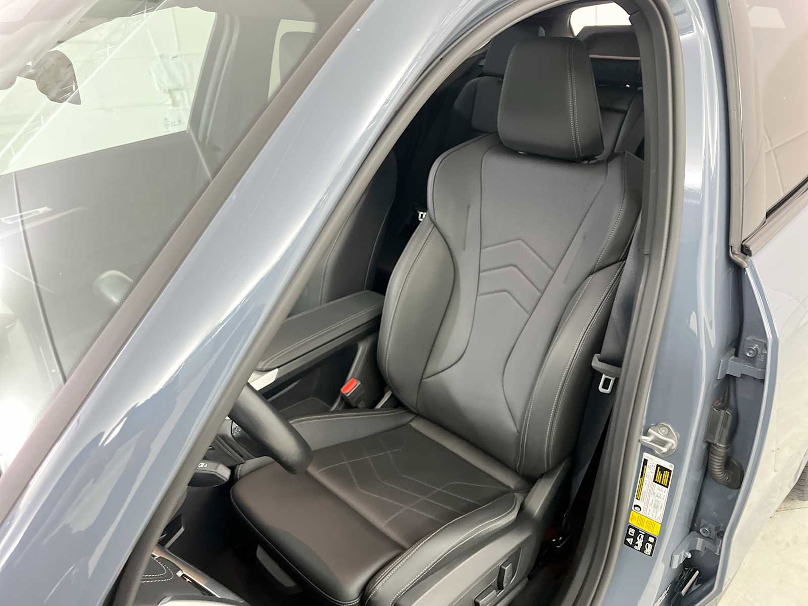 Used 2023 BMW X1 xDrive28i w/ Premium Package image 13