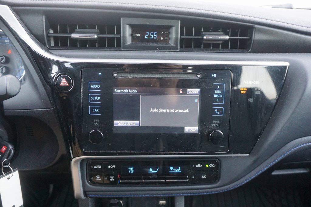 Used 2017 Toyota Corolla SE image 7