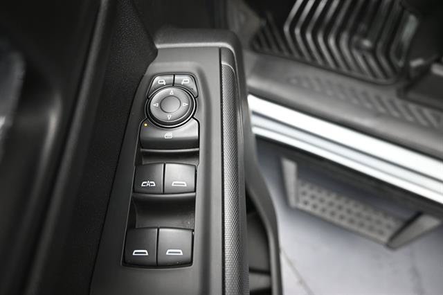 Used 2025 Chevrolet Silverado 1500 Custom RWD image 7
