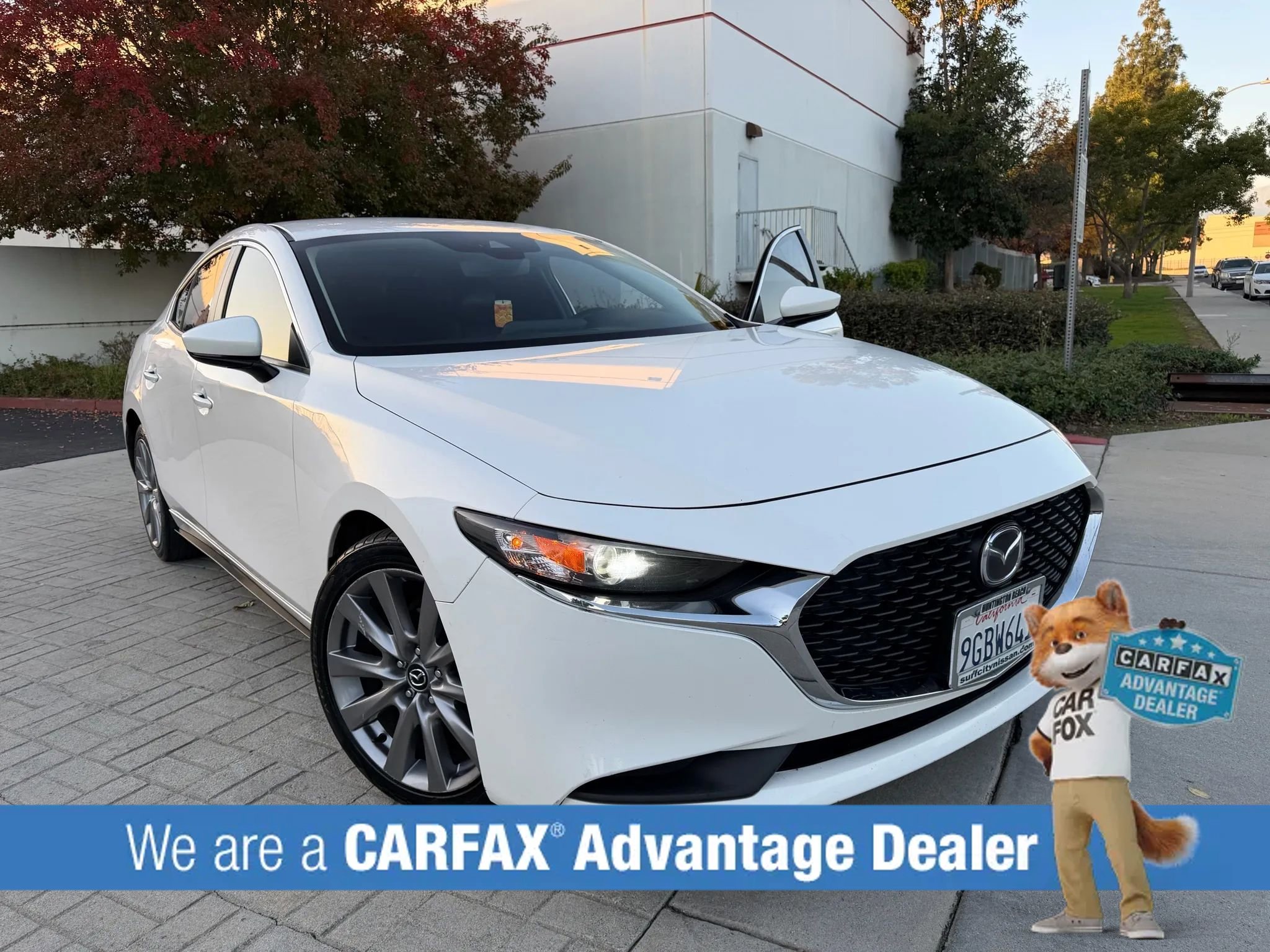 Used 2021 MAZDA MAZDA3 s image 1