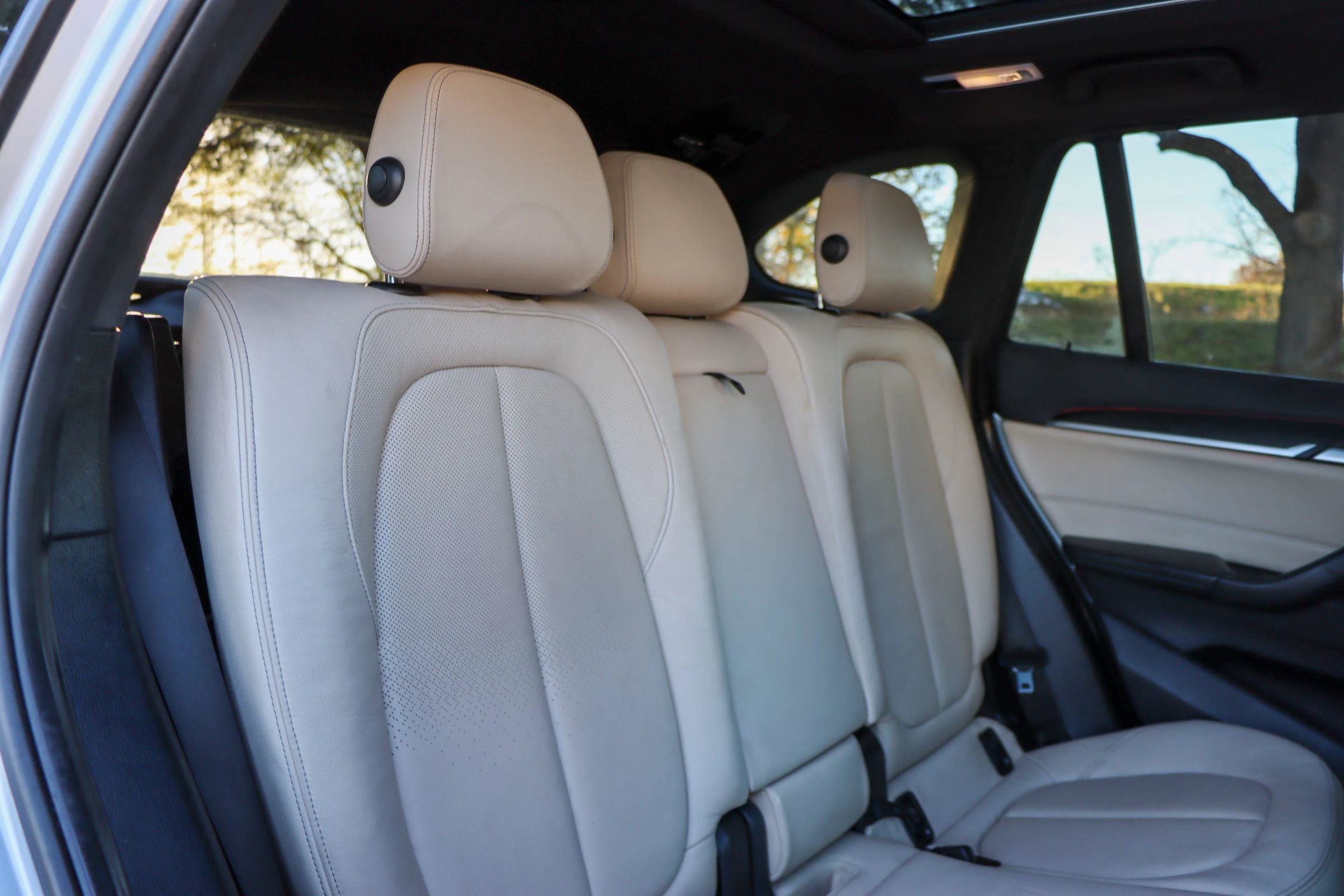 Used 2017 BMW X1 xDrive28i image 19