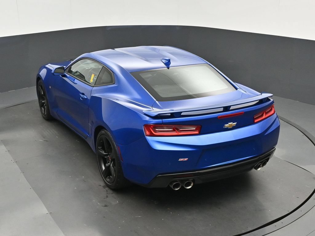 Used 2018 Chevrolet Camaro SS RWD image 55