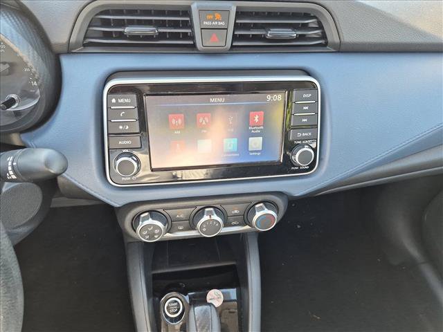 Used 2025 Nissan Versa SV FWD image 14