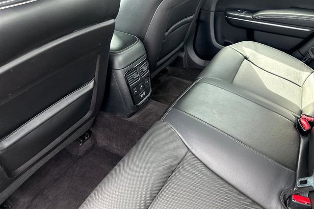 Used 2018 Chrysler 300 S w/ 300S Premium Group 2 image 15