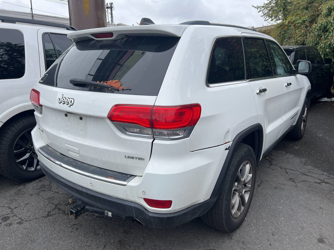 Used 2016 Jeep Grand Cherokee Limited image 3