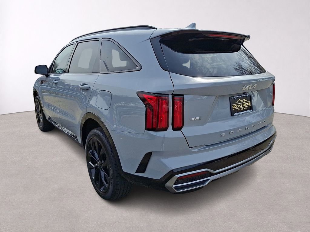 Used 2022 Kia Sorento SX image 5