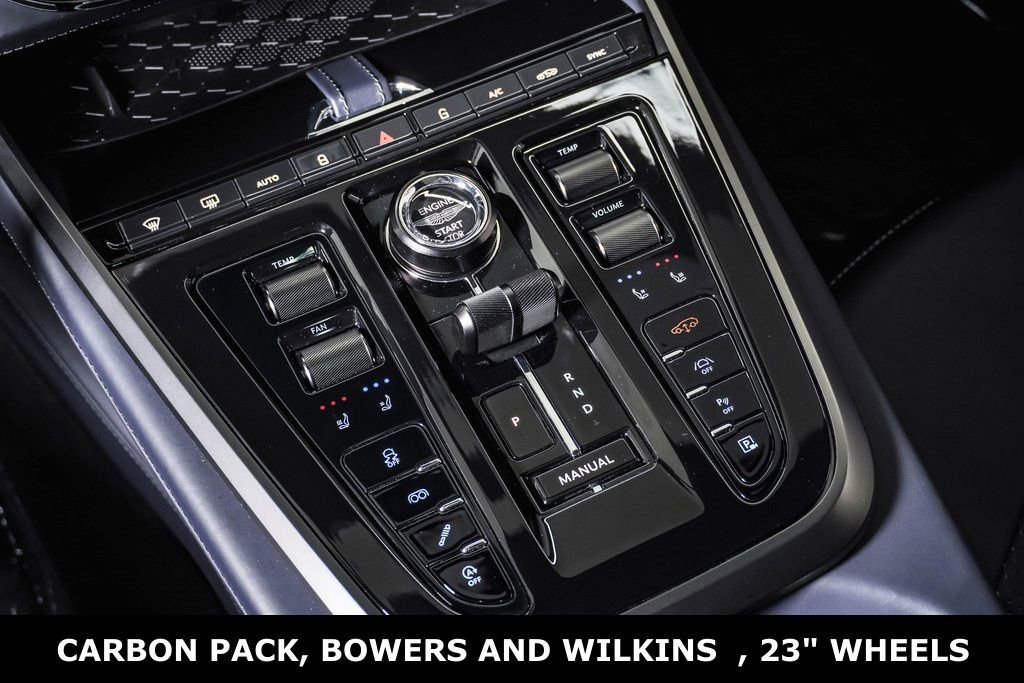 Used 2025 Aston Martin DBX 707 image 30