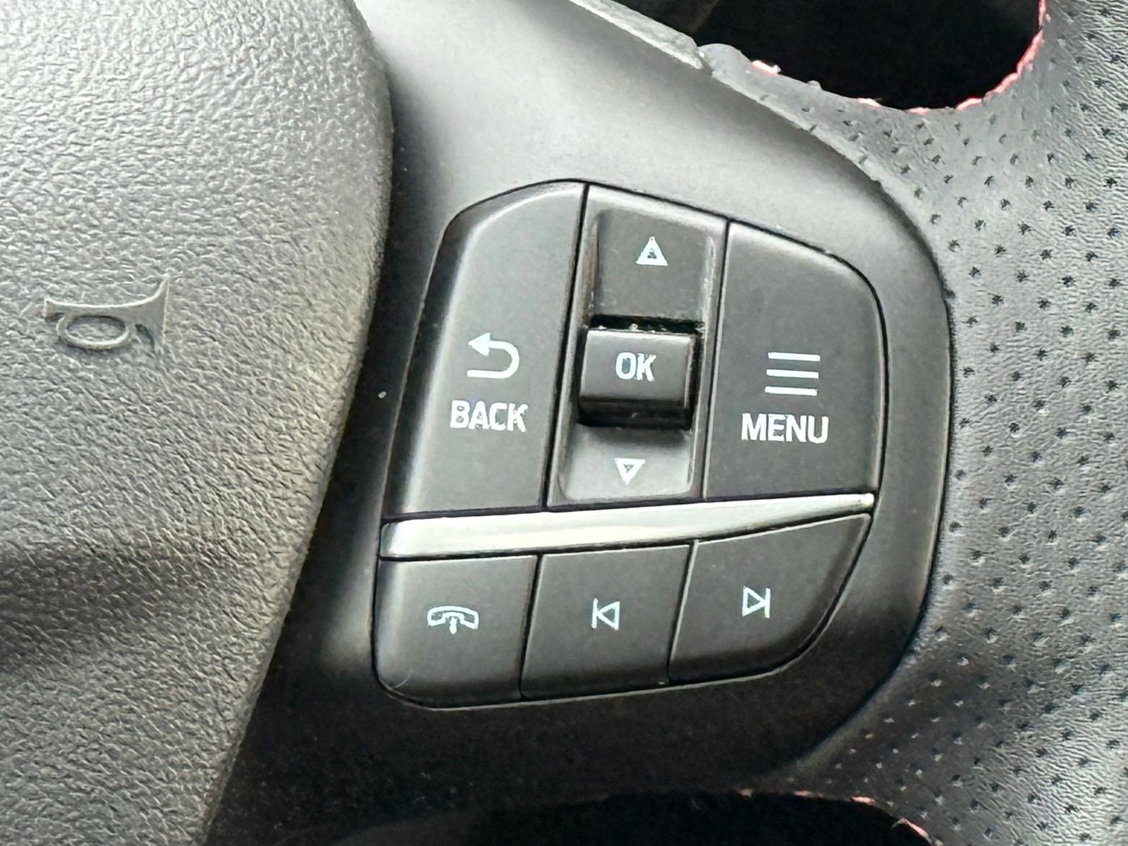 Certified 2023 Ford Escape ST-Line w/ Tech Pack #1 image 27