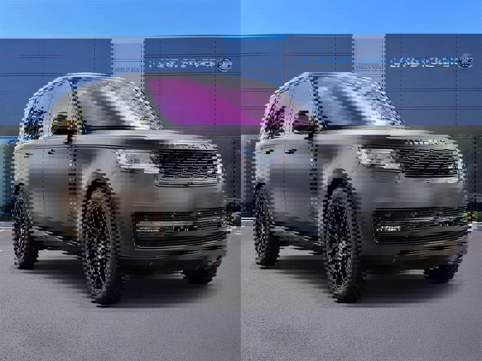 Used 2023 Land Rover Range Rover SE image 3