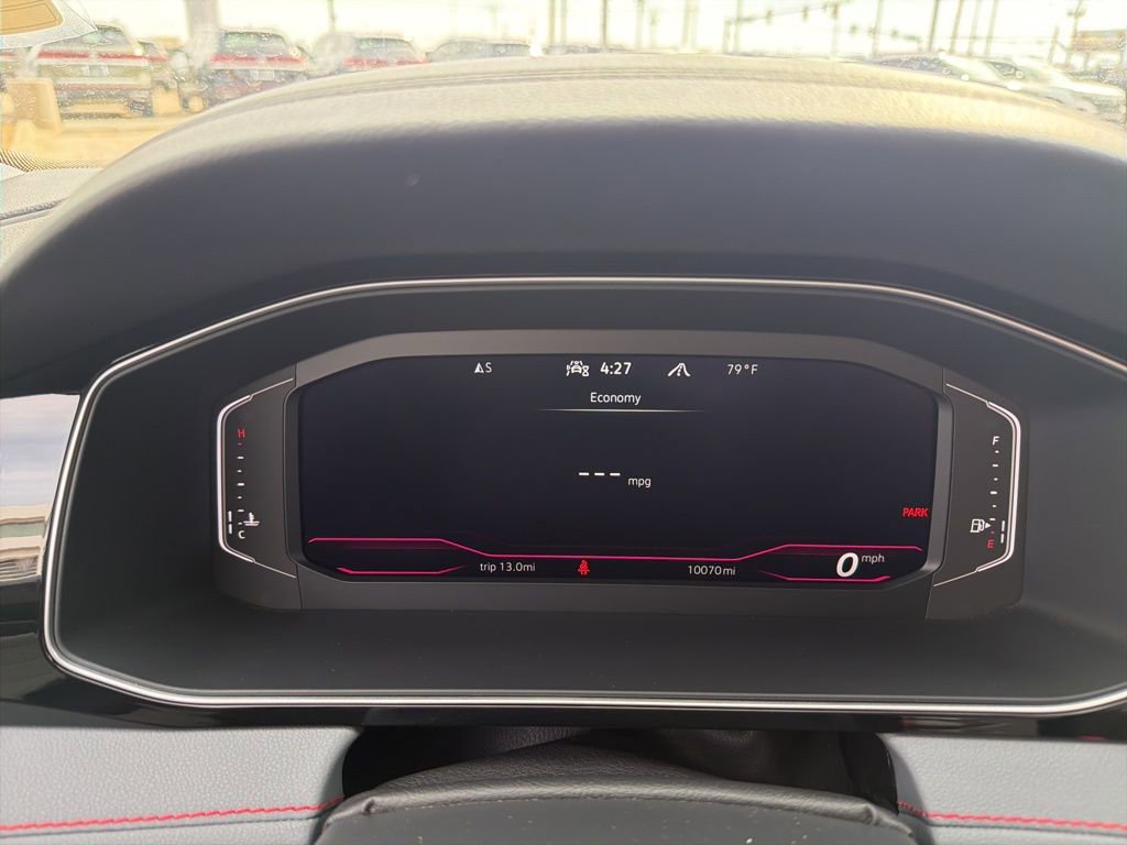 Used 2025 Volkswagen Jetta GLI Autobahn image 10