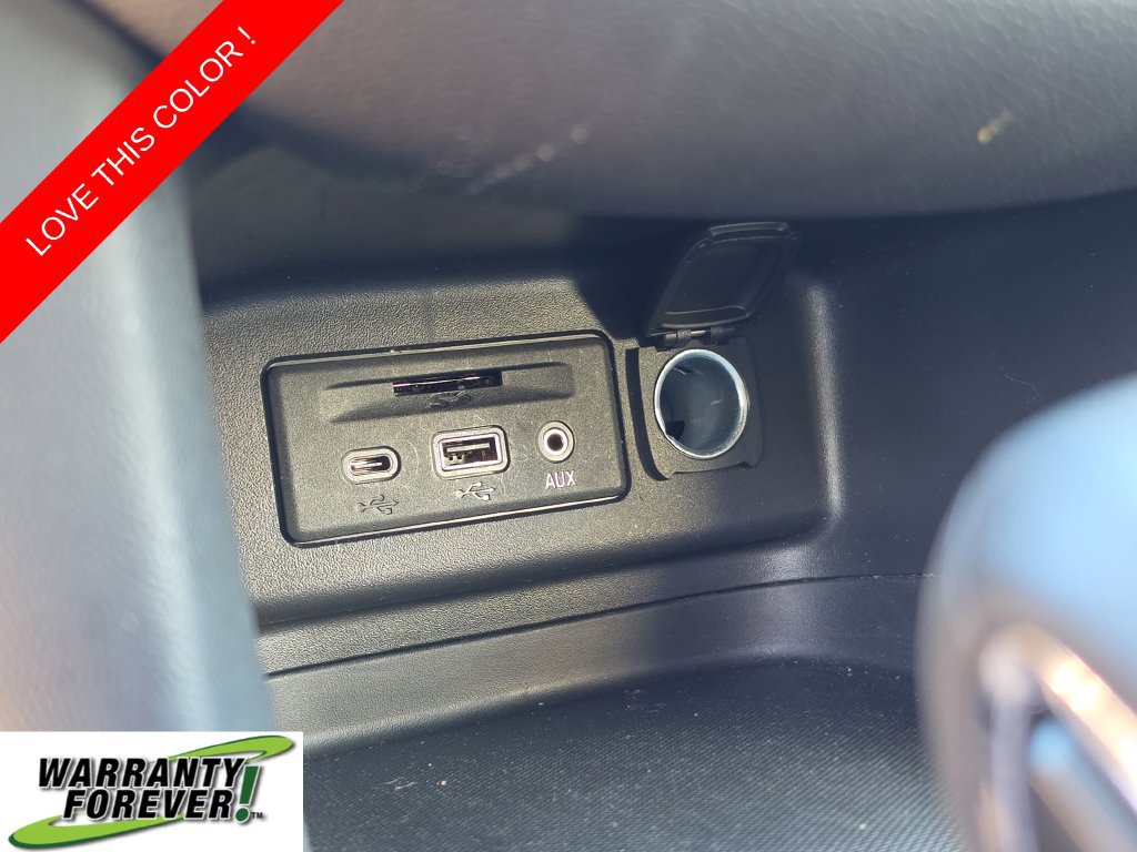 Used 2024 Chevrolet Equinox LT FWD image 27