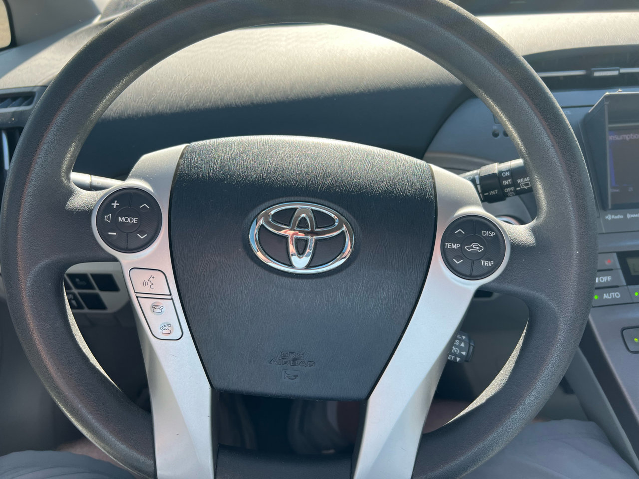 Used 2015 Toyota Prius Five image 30