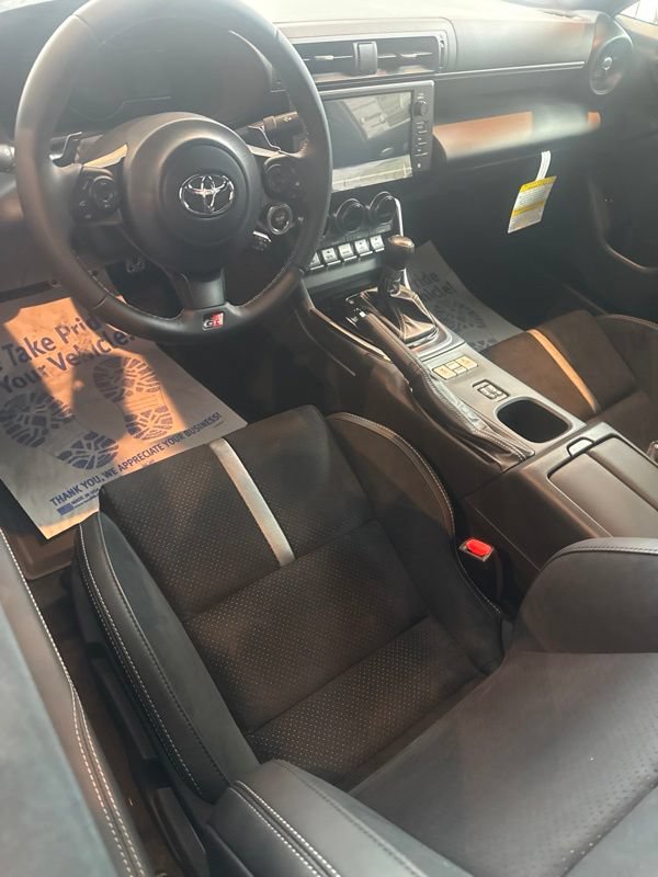 New 2026 Toyota GR86 Premium RWD image 9
