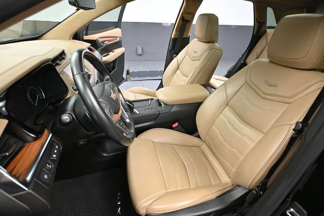 Used 2019 Cadillac XT5 Platinum AWD/4WD image 25