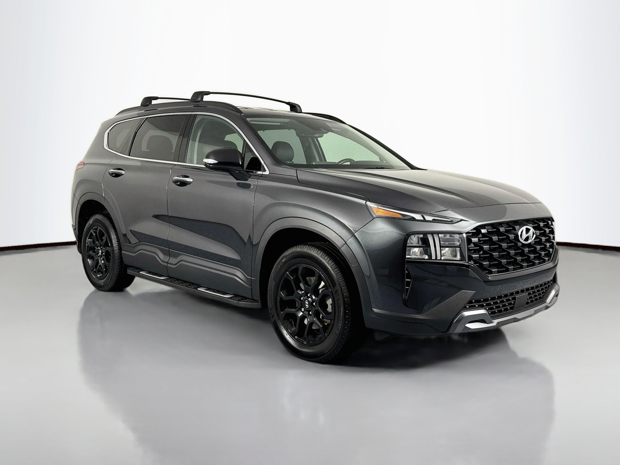 Used 2022 Hyundai Santa Fe XRT w/ Cargo Package AWD/4WD image 3
