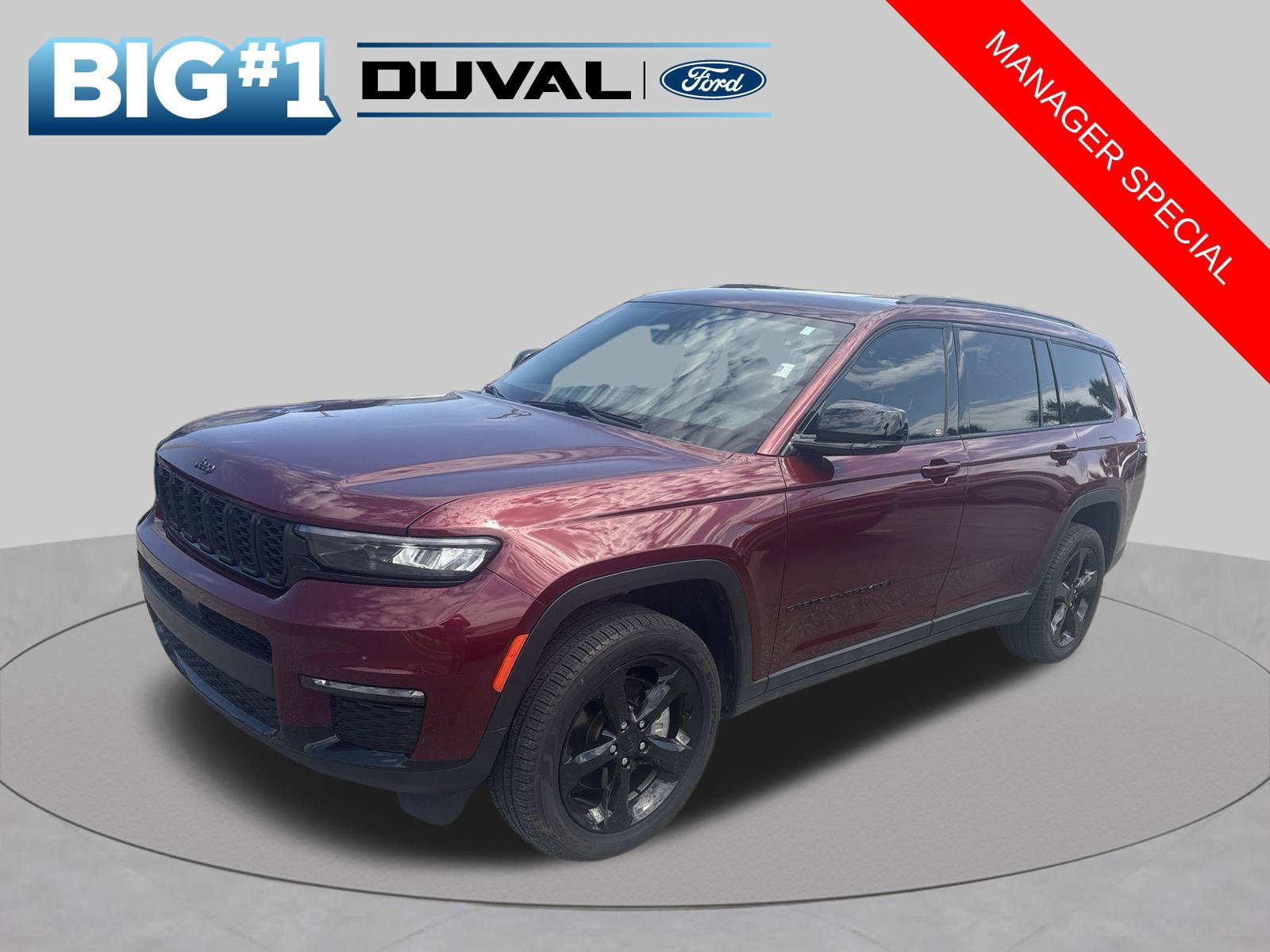Used 2024 Jeep Grand Cherokee L Limited w/ Black Appearance Package AWD/4WD image 3
