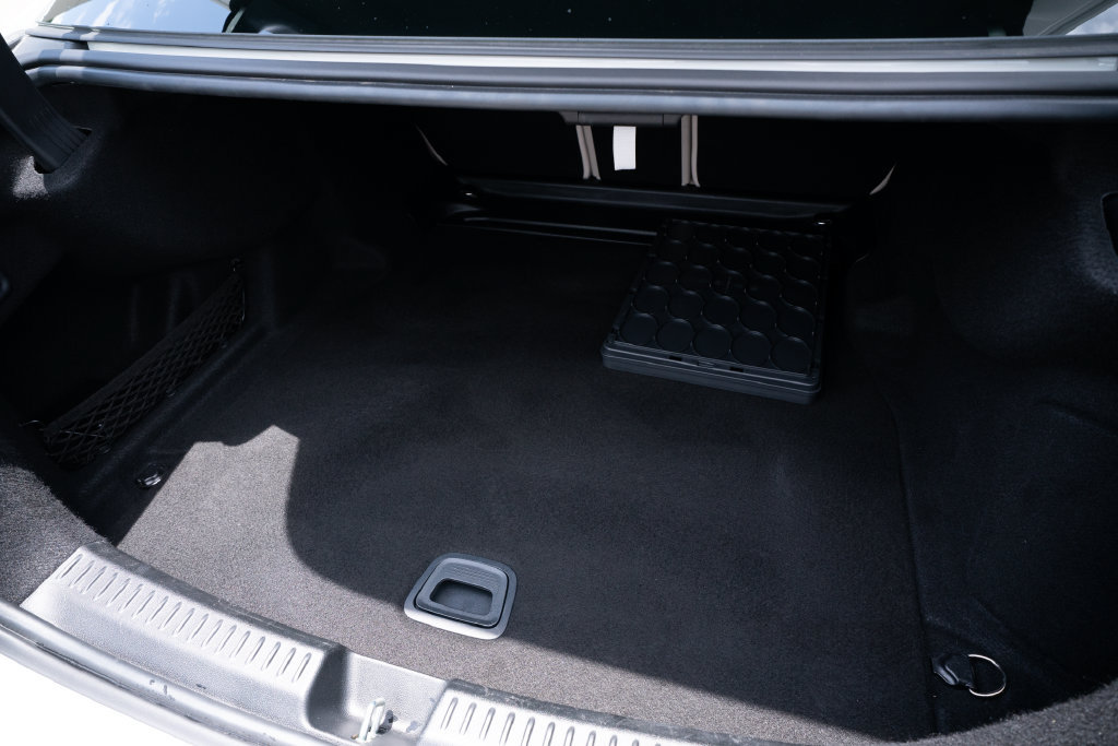 Used 2025 Mercedes-Benz E 350 Sedan w/ Winter Package image 53