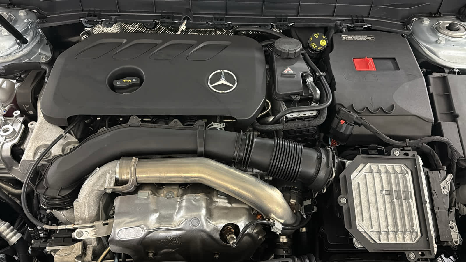 New 2026 Mercedes-Benz GLB 250 4MATIC image 12