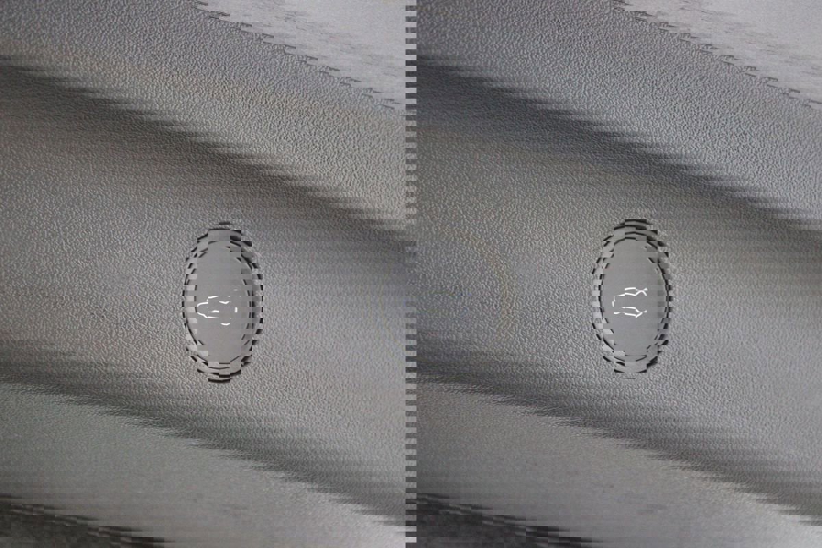 Used 2023 Tesla Model Y Performance image 27