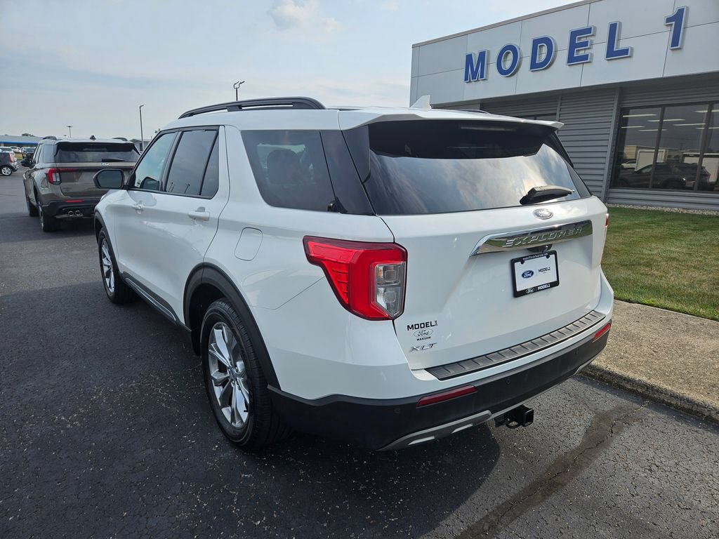 Used 2021 Ford Explorer XLT RWD image 8