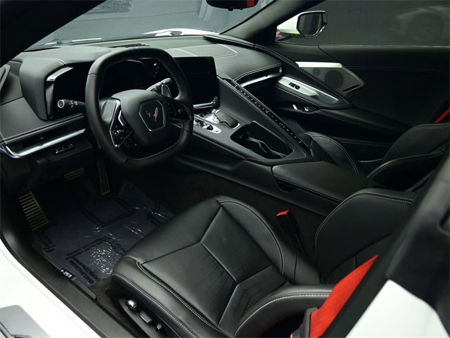 Used 2022 Chevrolet Corvette Stingray Preferred Cpe w/ Battery Protection Package image 2