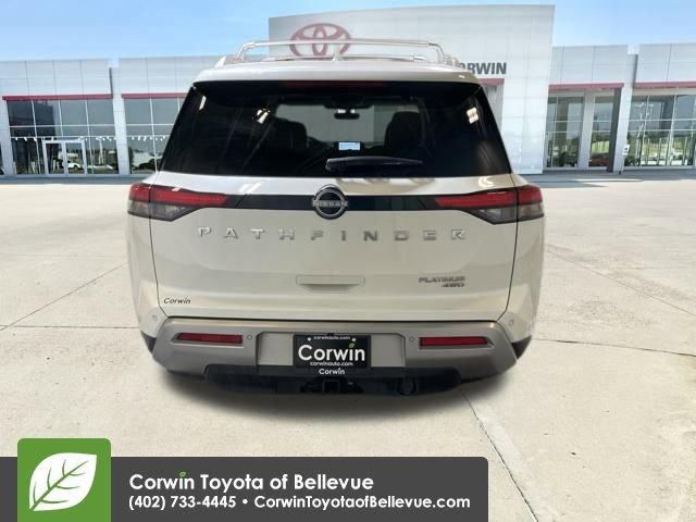 Used 2024 Nissan Pathfinder Platinum image 4