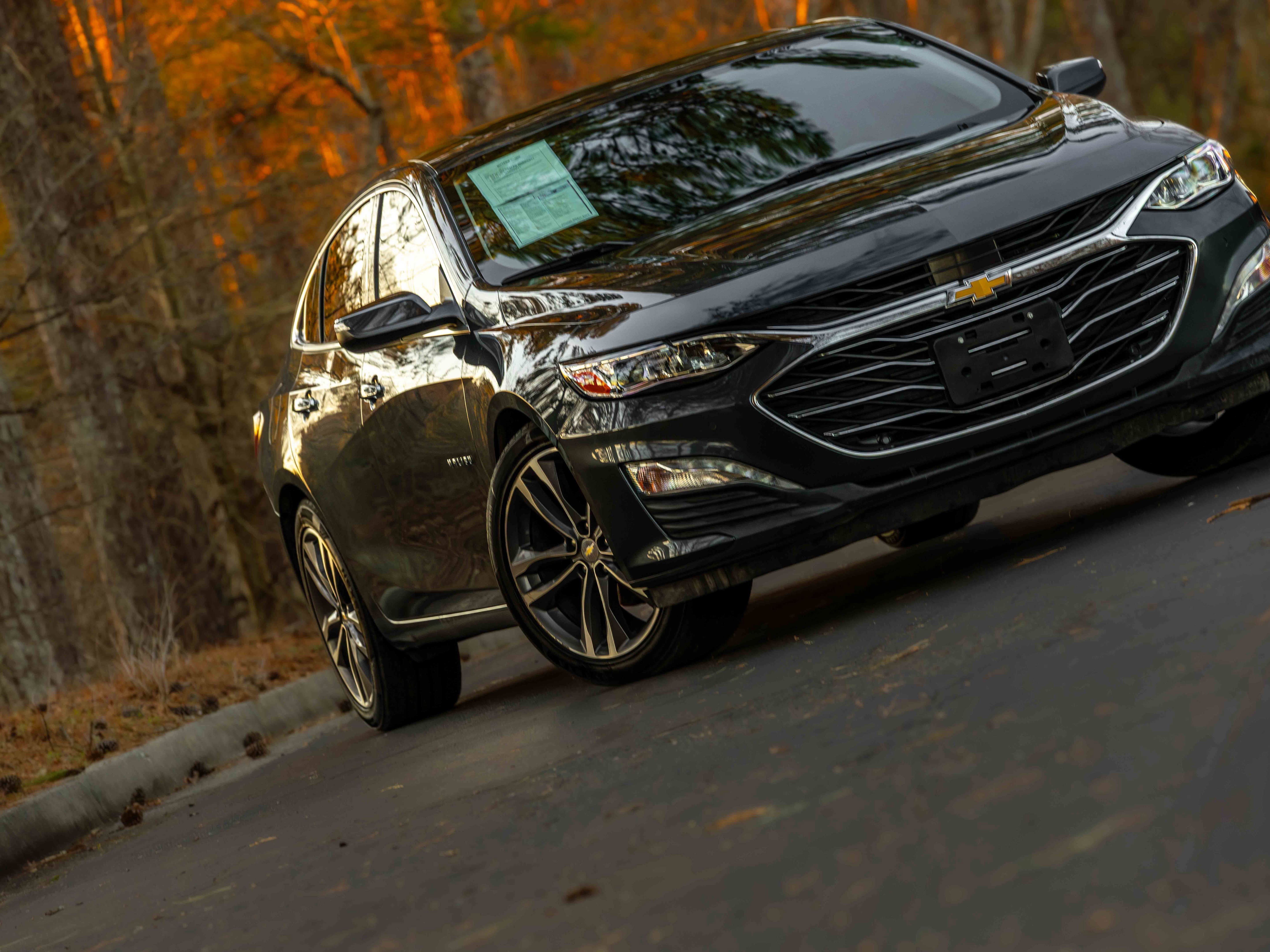 Used 2019 Chevrolet Malibu Premier w/ Sun and Wheel Package image 23