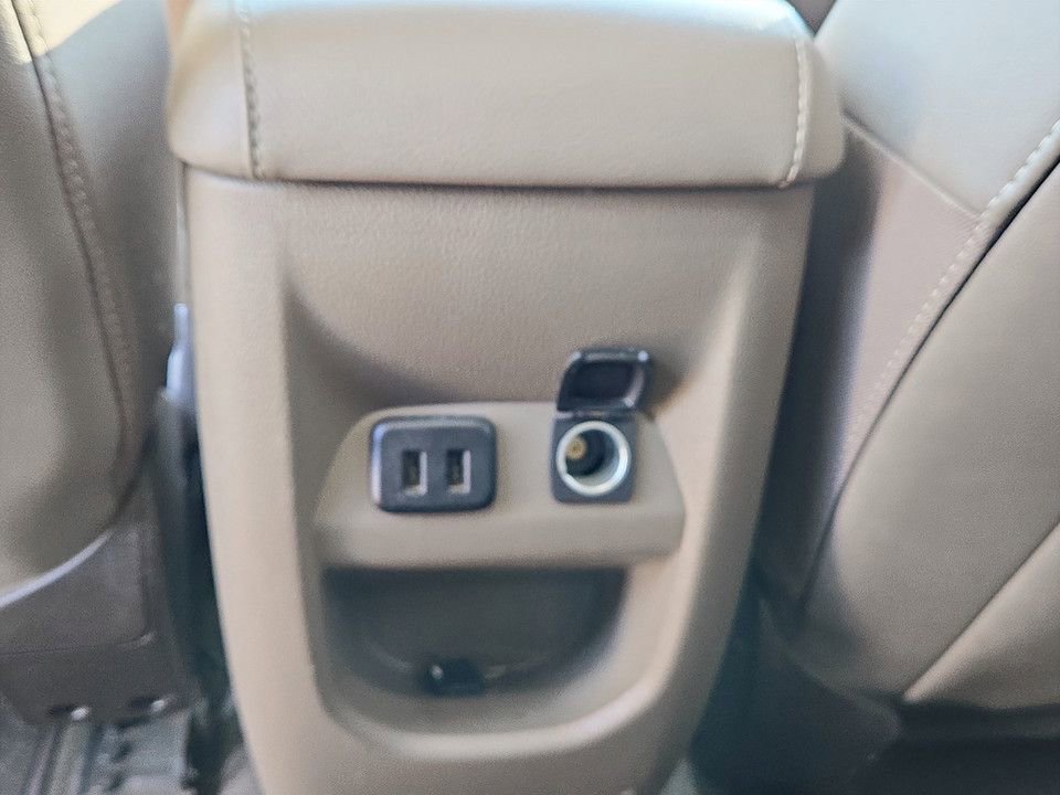 Used 2016 GMC Canyon SLT w/ Driver Alert Package image 32