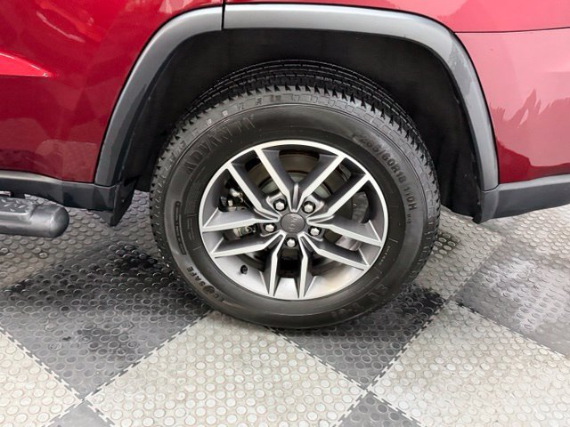 Used 2022 Jeep Grand Cherokee Limited AWD/4WD image 13