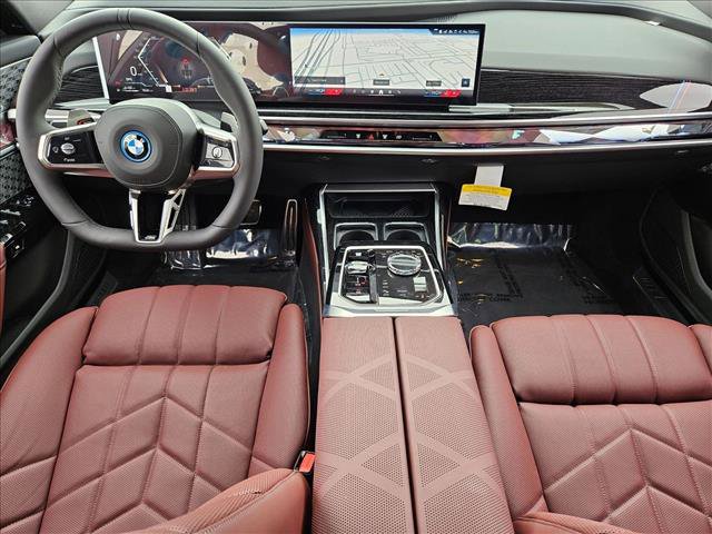 New 2026 BMW 750e xDrive image 15