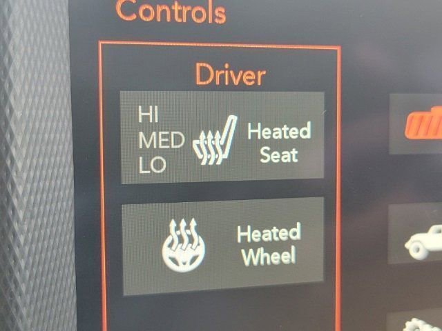 Used 2023 Jeep Wrangler Unlimited Rubicon w/ Dual Top Group image 5