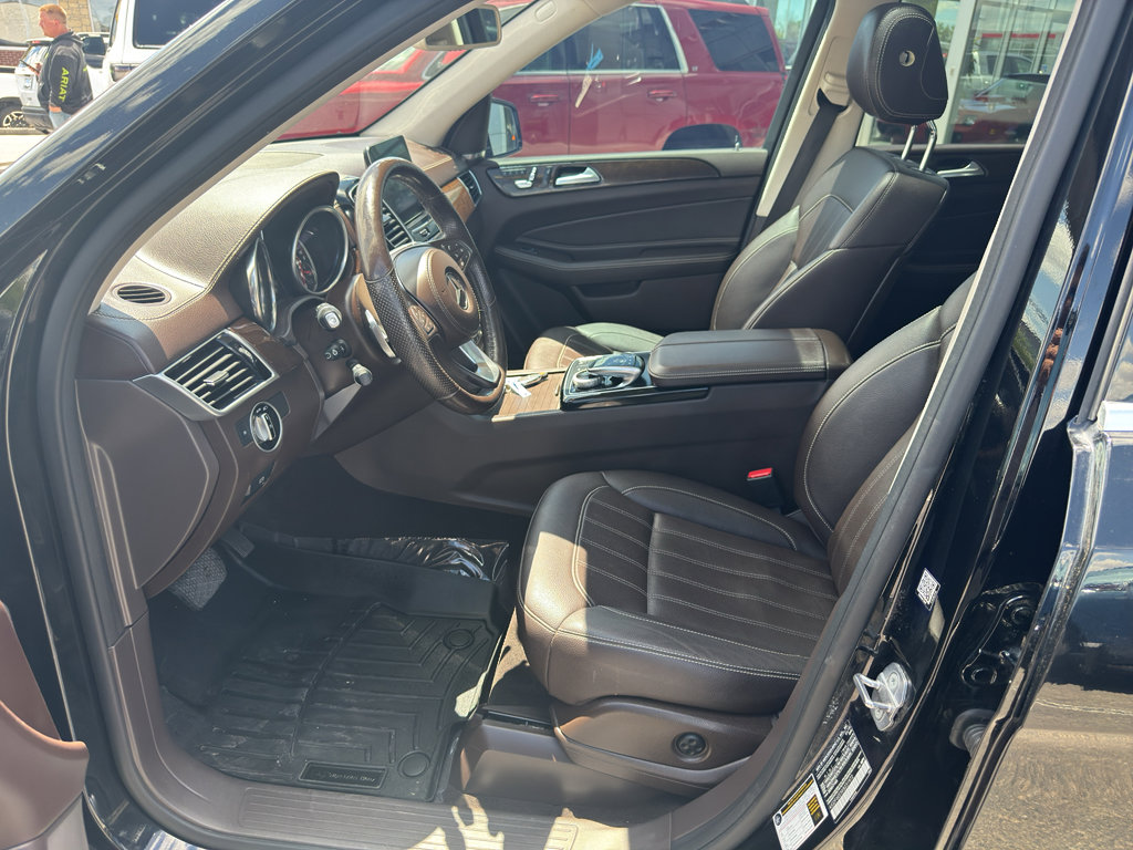 Used 2019 Mercedes-Benz GLS 450 4MATIC image 22