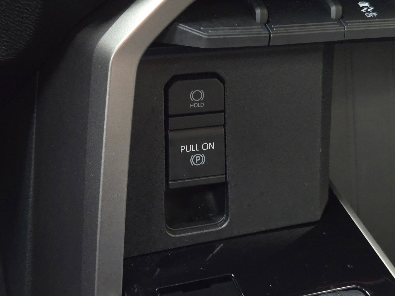 Used 2023 Toyota Tundra Limited image 18