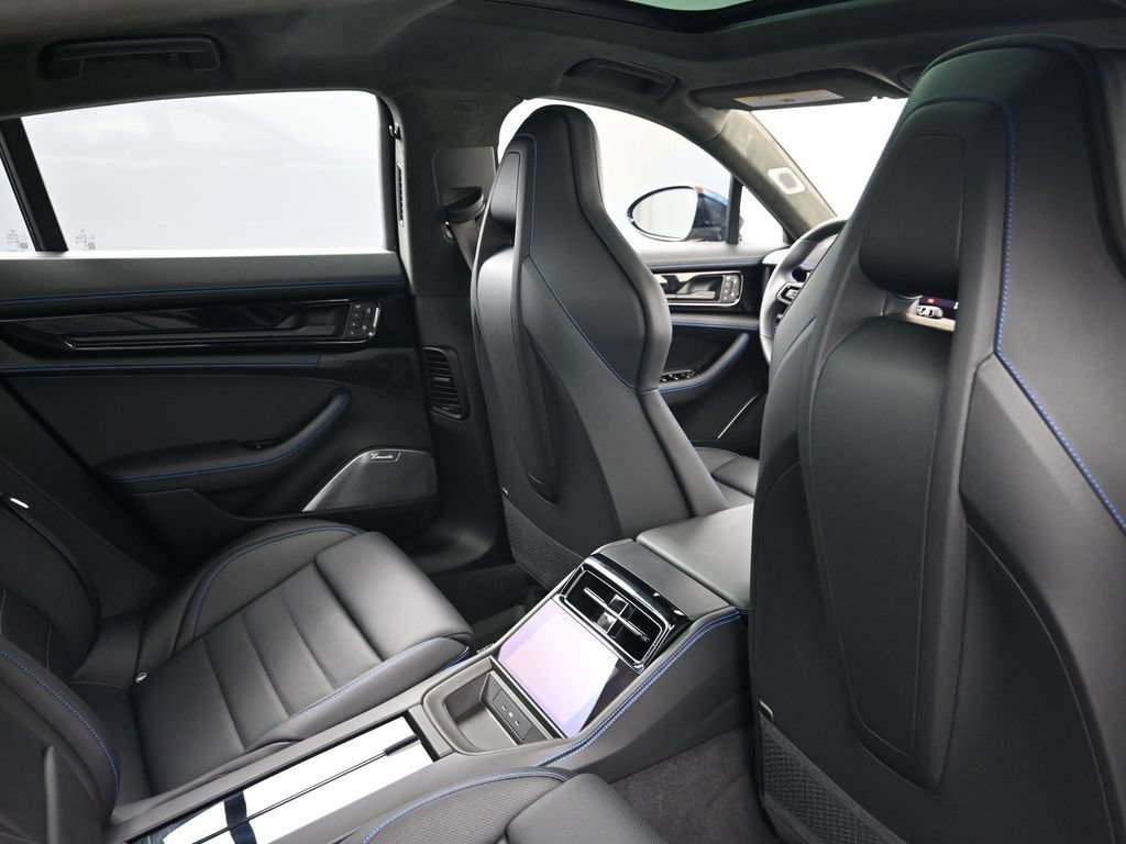 Certified 2026 Porsche Panamera Turbo S AWD/4WD image 7