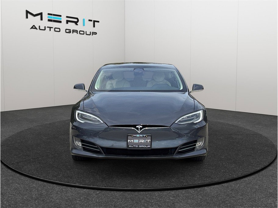 Used 2018 Tesla Model S 100D image 2