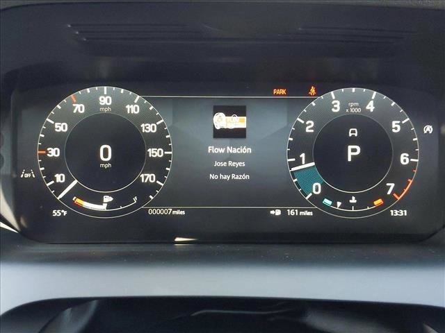 New 2025 Land Rover Discovery Sport S image 11