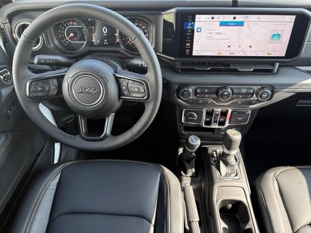 New 2026 Jeep Gladiator Sport AWD/4WD image 3