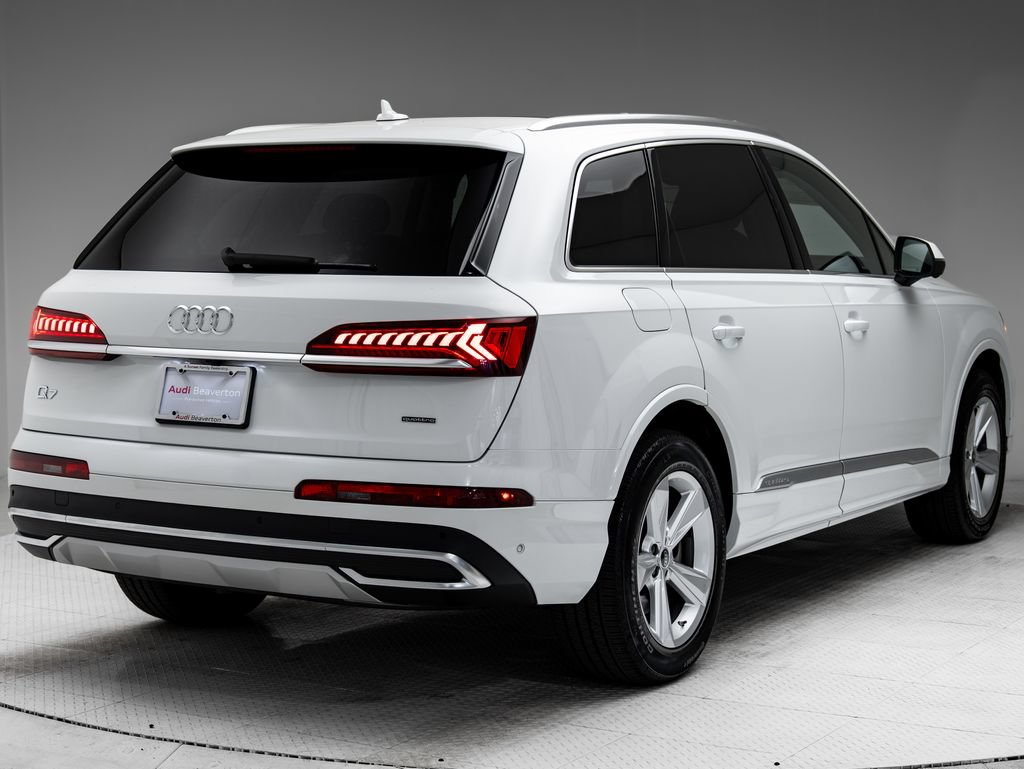 Used 2022 Audi Q7 3.0T Premium AWD/4WD image 28
