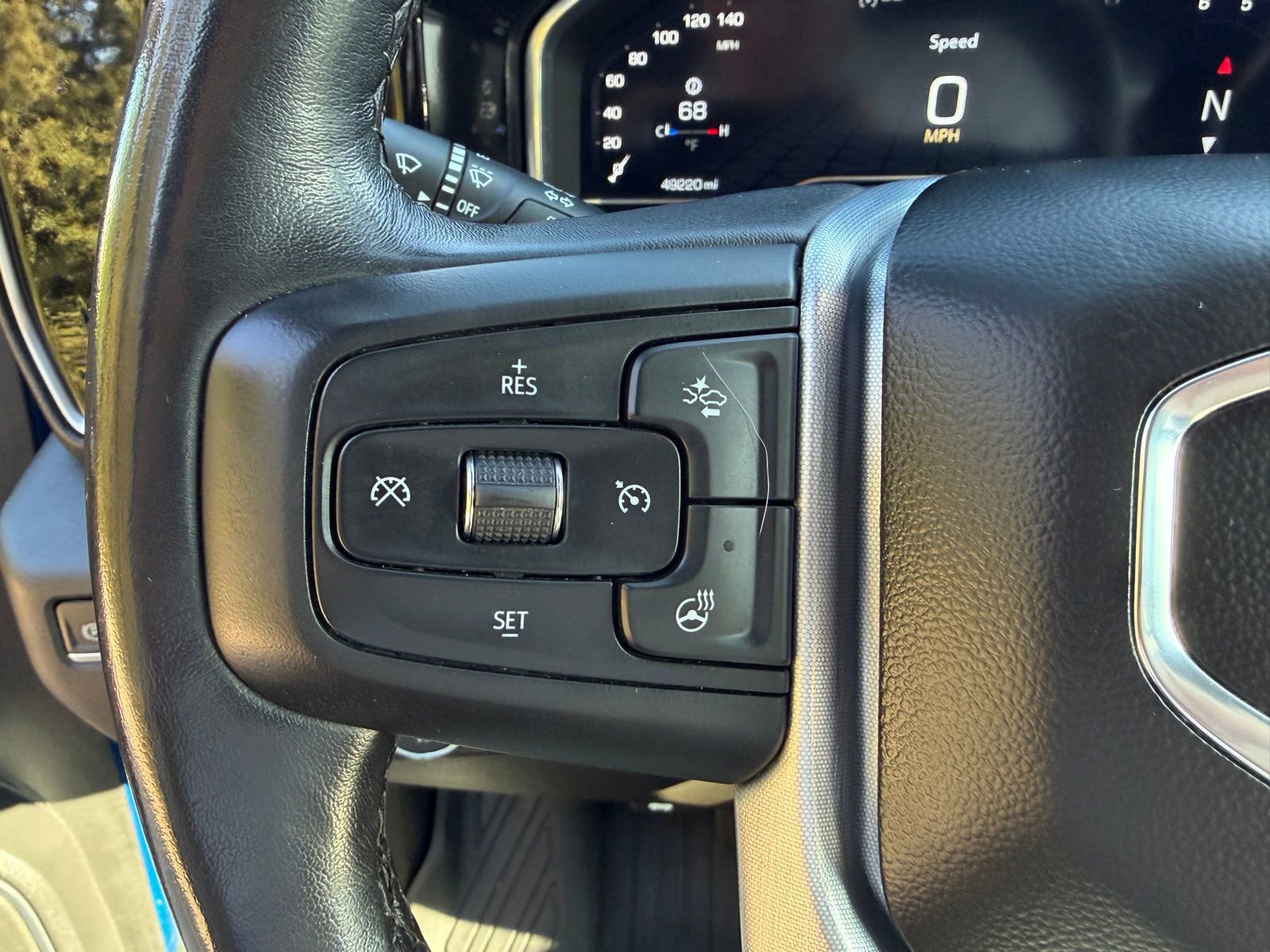 Used 2022 GMC Sierra 1500 Elevation w/ LPO, Elevation Black Package AWD/4WD image 15