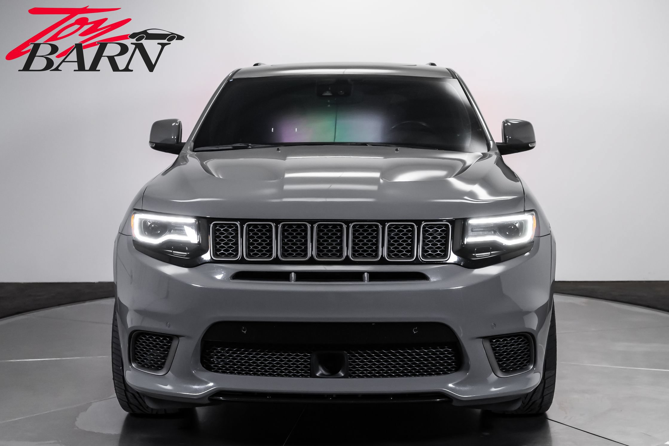 Used 2021 Jeep Grand Cherokee Trackhawk AWD/4WD image 8