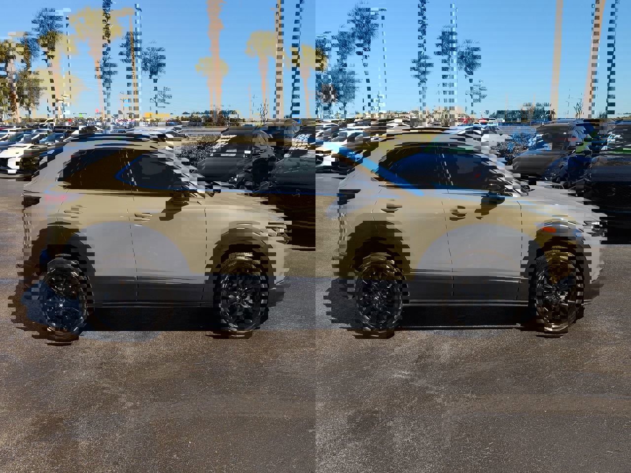 Used 2025 MAZDA CX-30 Carbon image 3