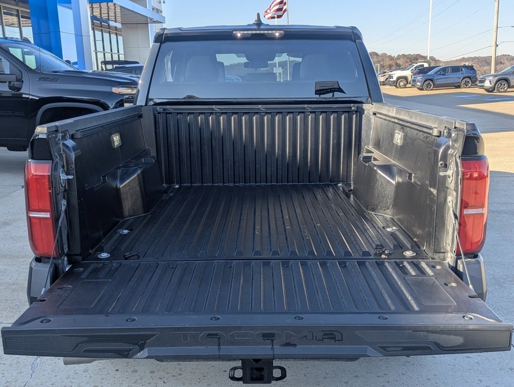 Used 2025 Toyota Tacoma SR image 16