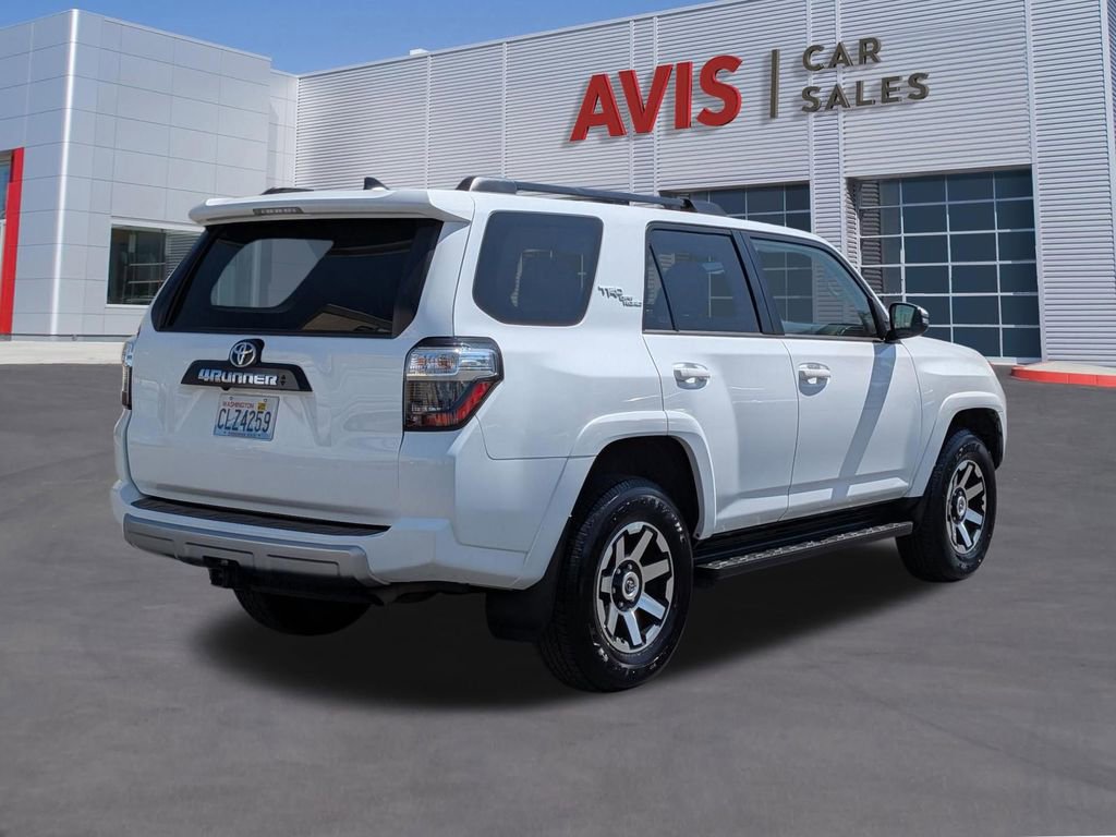 Used 2024 Toyota 4Runner TRD Off-Road Premium image 6