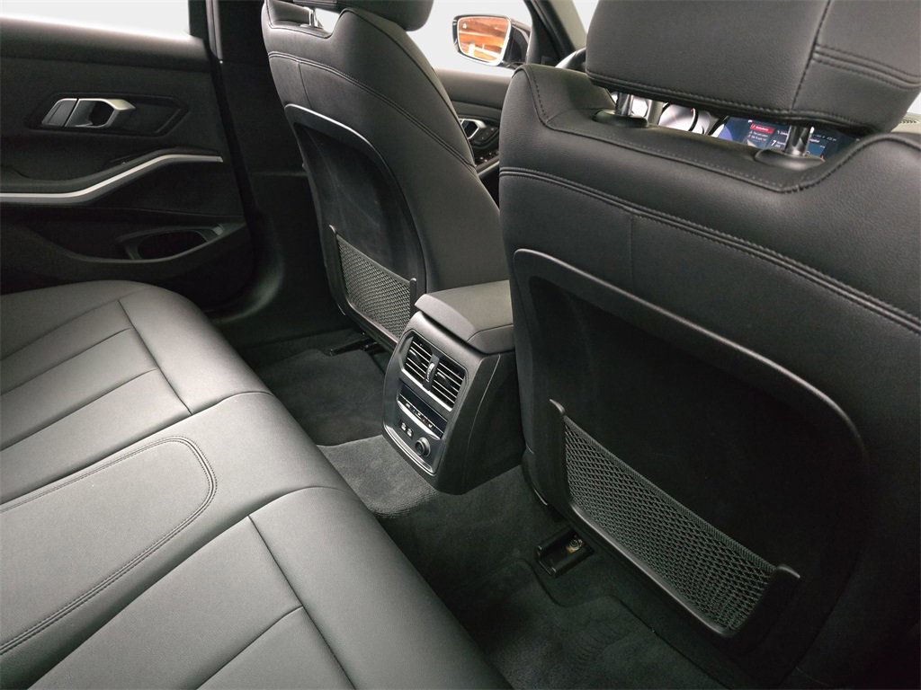 Used 2020 BMW 330i xDrive Sedan w/ Convenience Package image 14