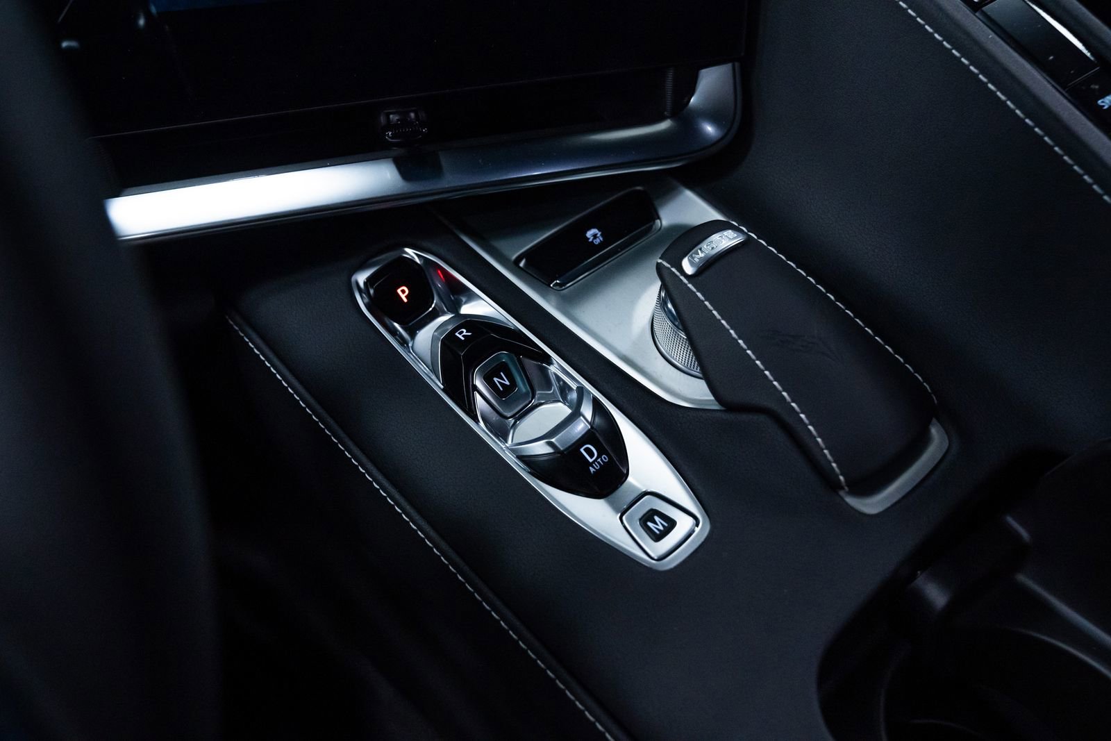 Used 2025 Chevrolet Corvette E-Ray w/ ZER Performance Package AWD/4WD image 17