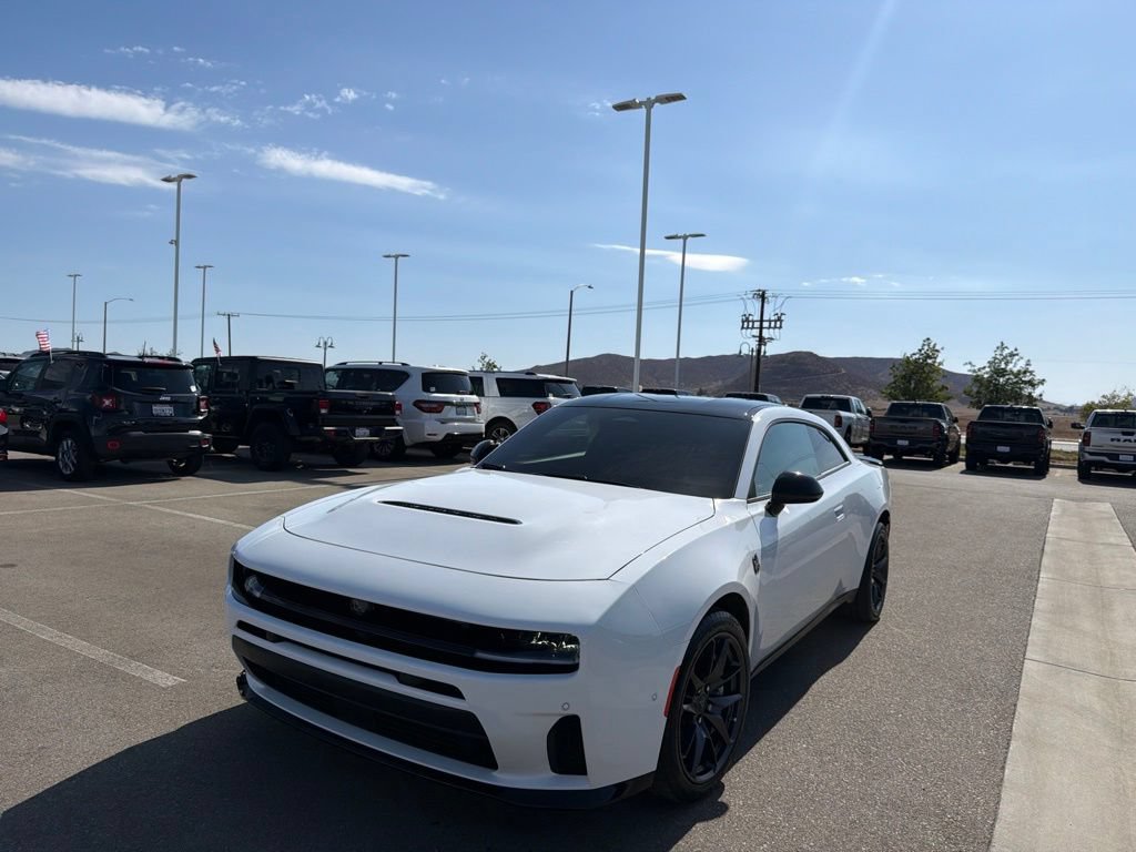Used 2026 Dodge Charger Scat Pack w/ Blacktop Package AWD/4WD image 4
